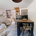 Renove Avec Terrasse, Parking , Proche Pistes,villard De Lans Apartman